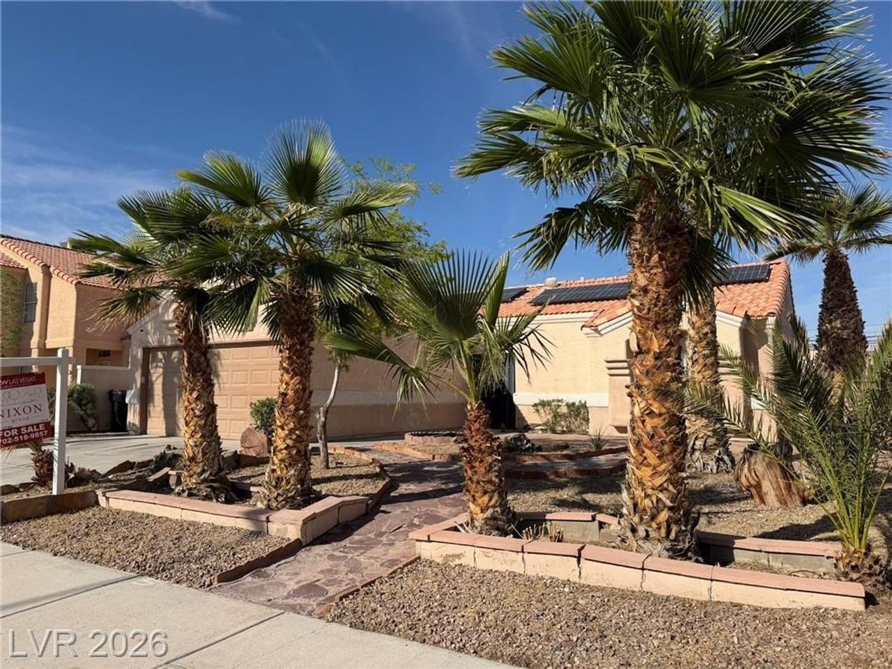3503 Oberon Ln - Photo 2 of 33