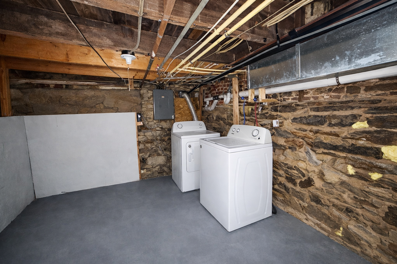 1163 Cleveland St - Photo 7 of 19