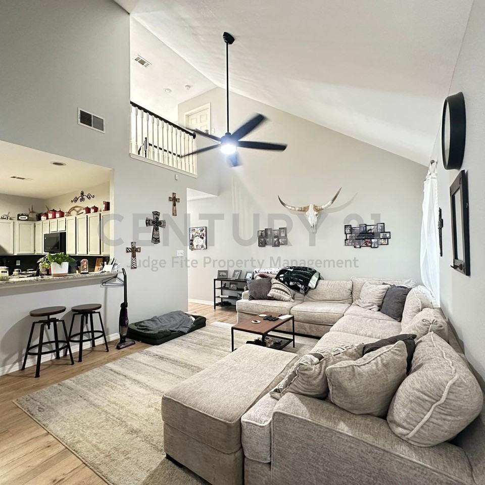 4745 Great Divide Dr - Photo 7 of 15