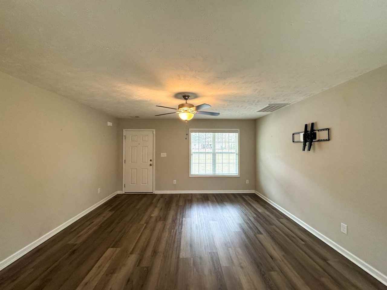 761 Sunset Lake Rd - Photo 3 of 26