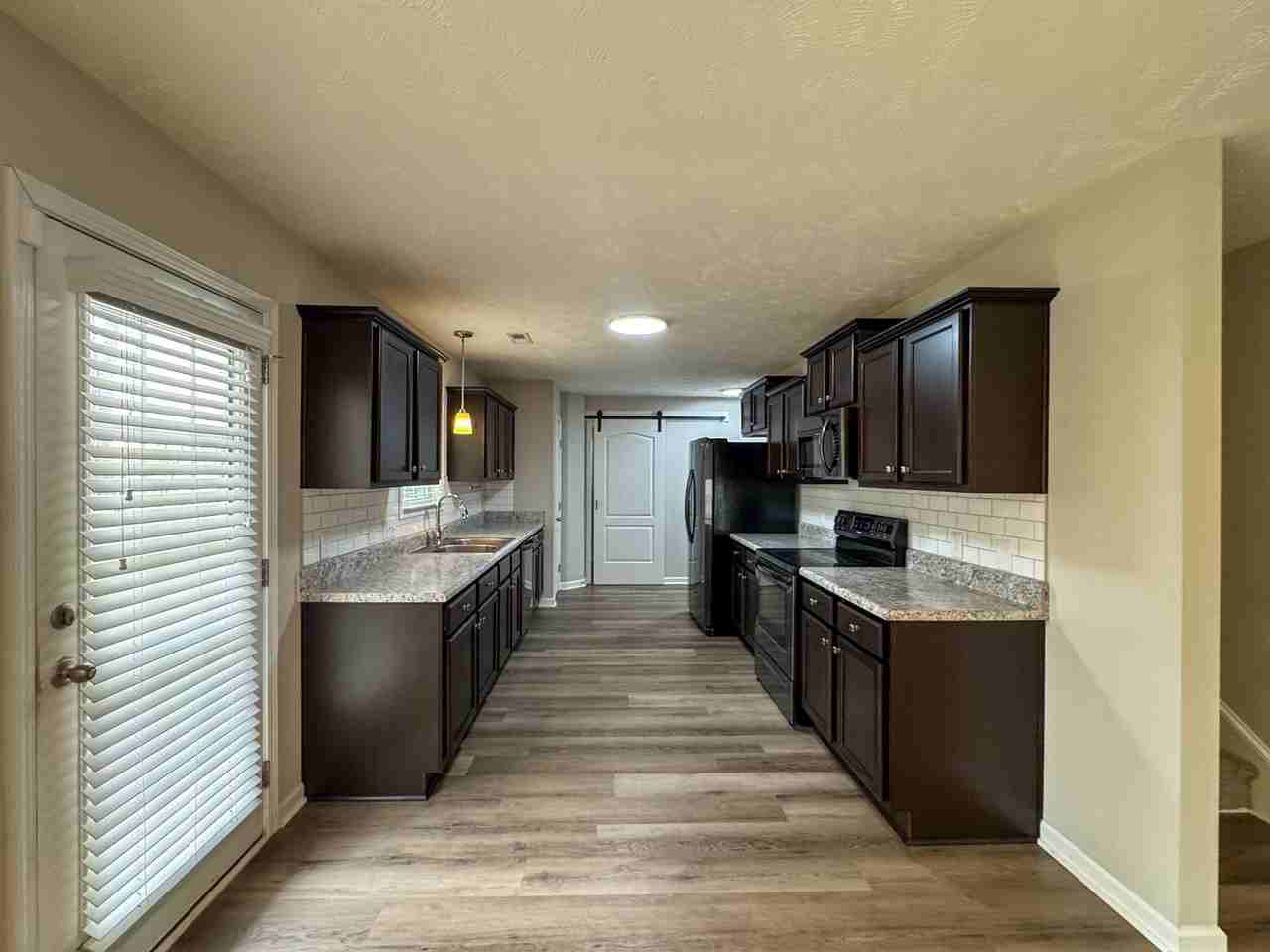 761 Sunset Lake Rd - Photo 7 of 26