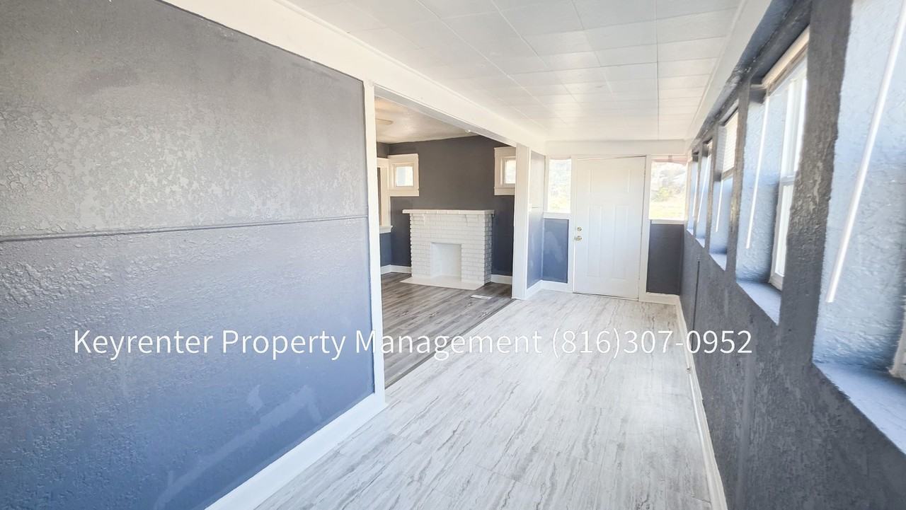 2923 Jackson Ave - Photo 5 of 19