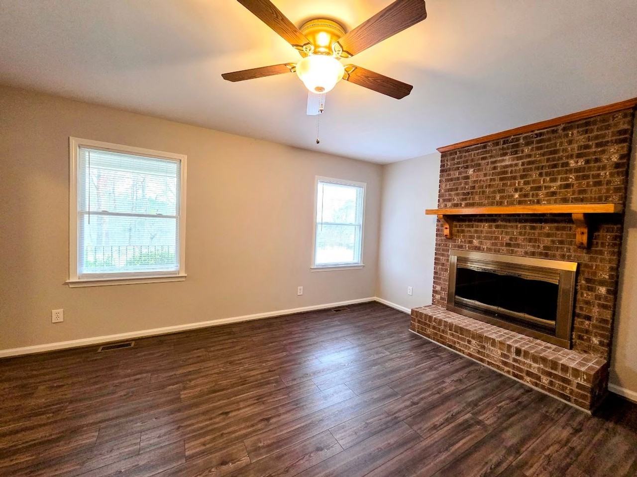 2891 Farrs Bridge Rd - Photo 5 of 20