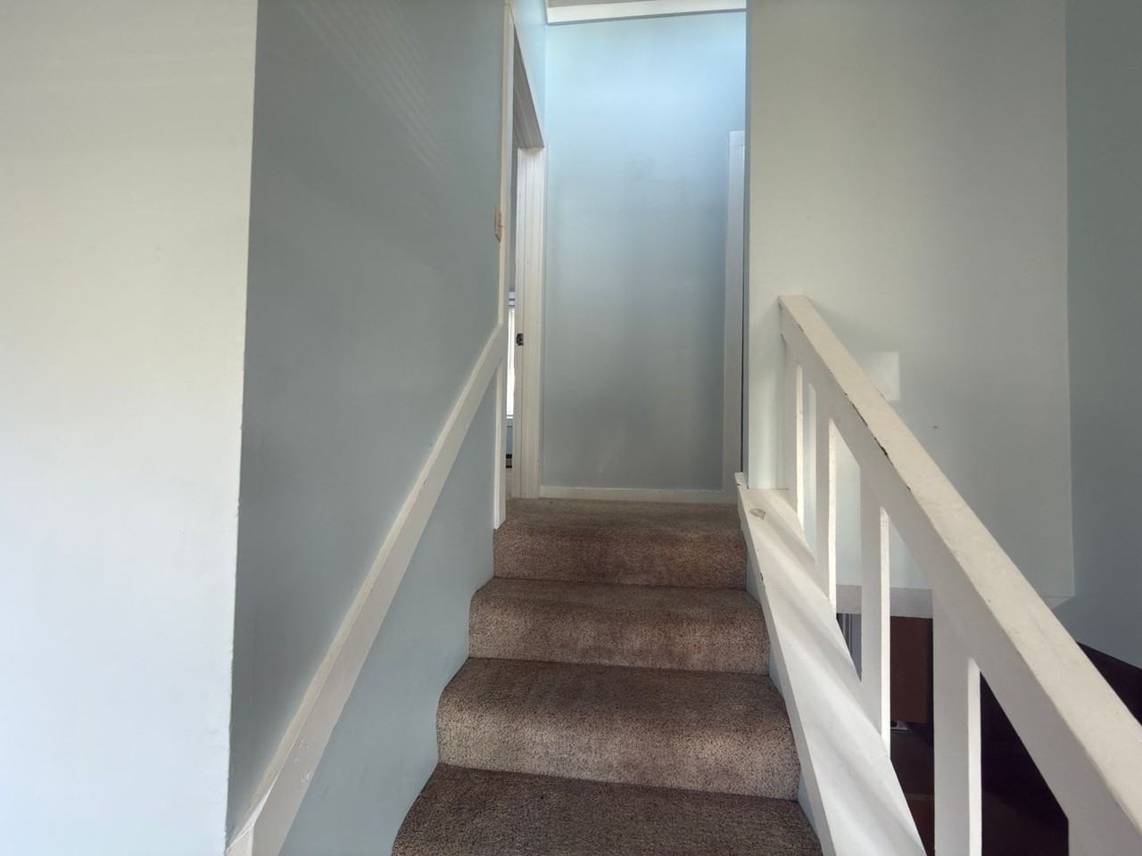 7074 Hickman Cemetery Rd - Photo 4 of 18