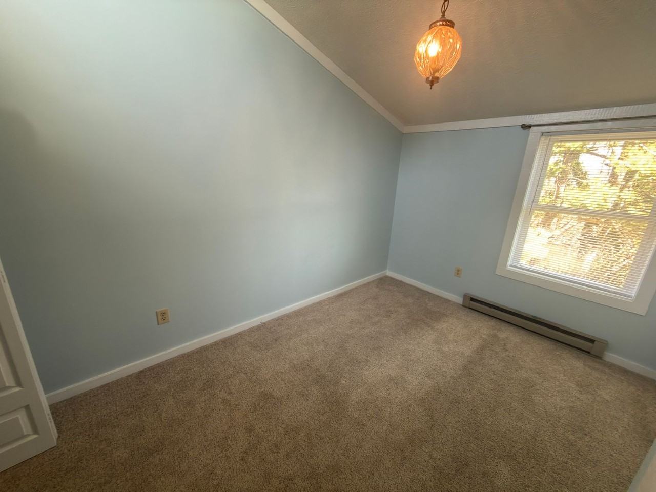 7074 Hickman Cemetery Rd - Photo 5 of 18