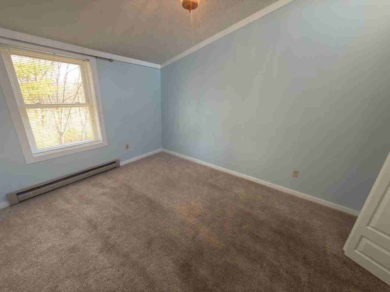 7074 Hickman Cemetery Rd - Photo 7 of 18