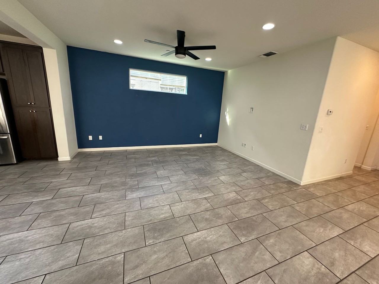 1039 S Fowler Ln - Photo 6 of 30