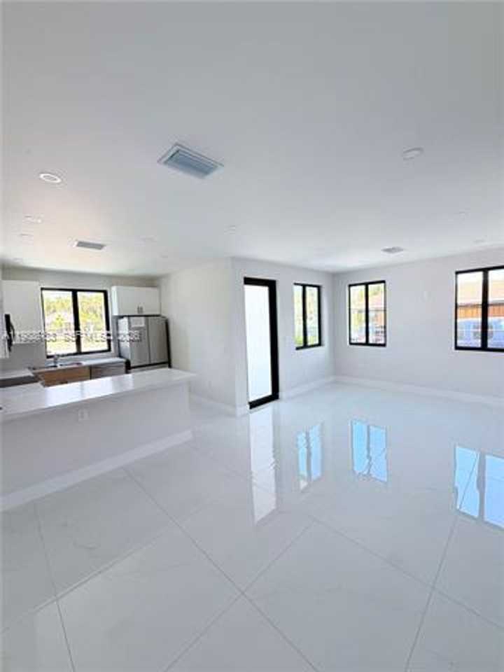 12330 Sw 219th St - Photo 2 of 14