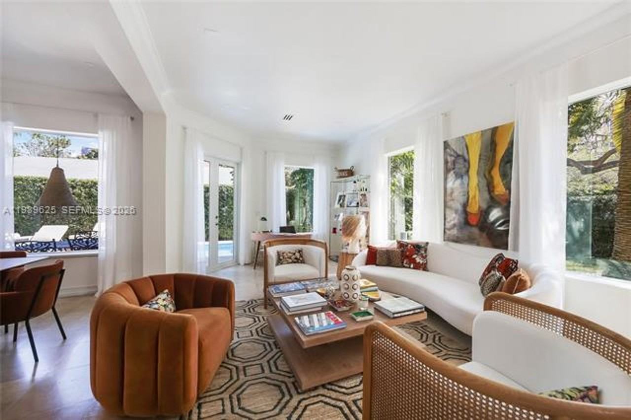 1898 S Miami Ave - Photo 6 of 50