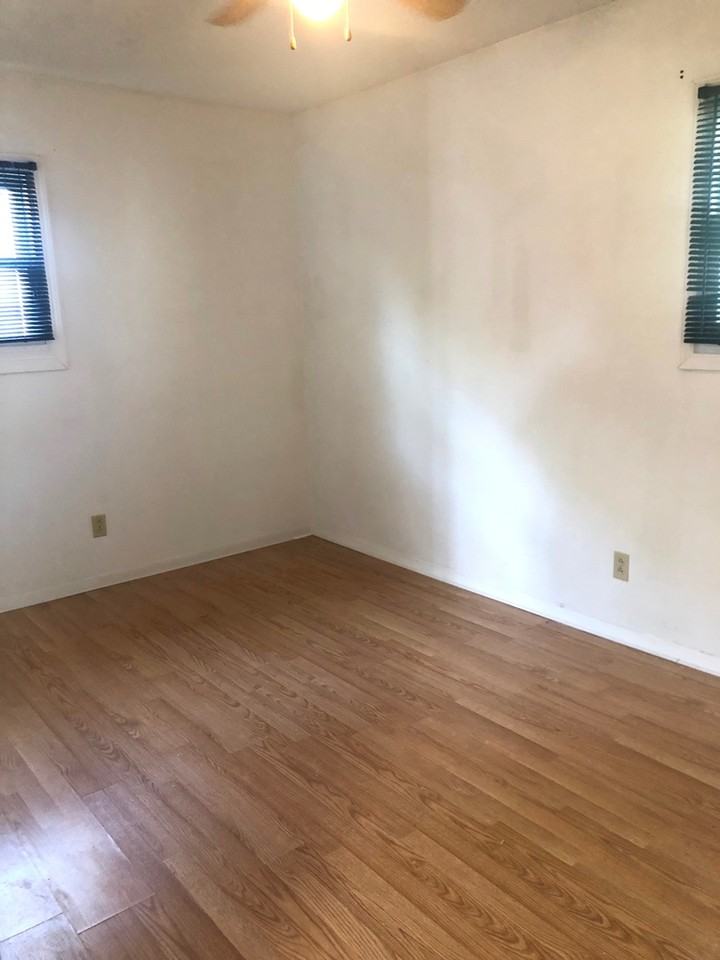 729 Saint Marys Ave - Photo 5 of 12