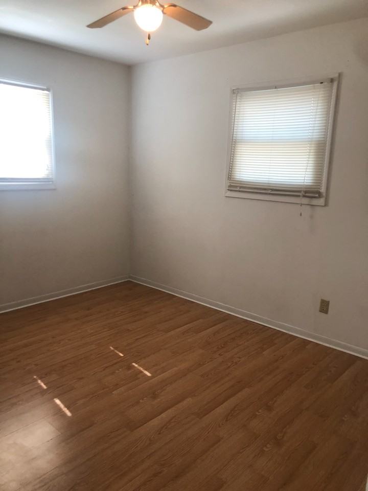 729 Saint Marys Ave - Photo 6 of 12