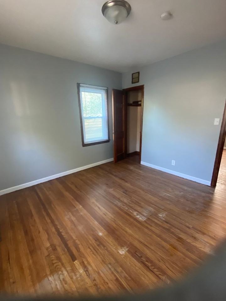 320 Boston Ave - Photo 6 of 7