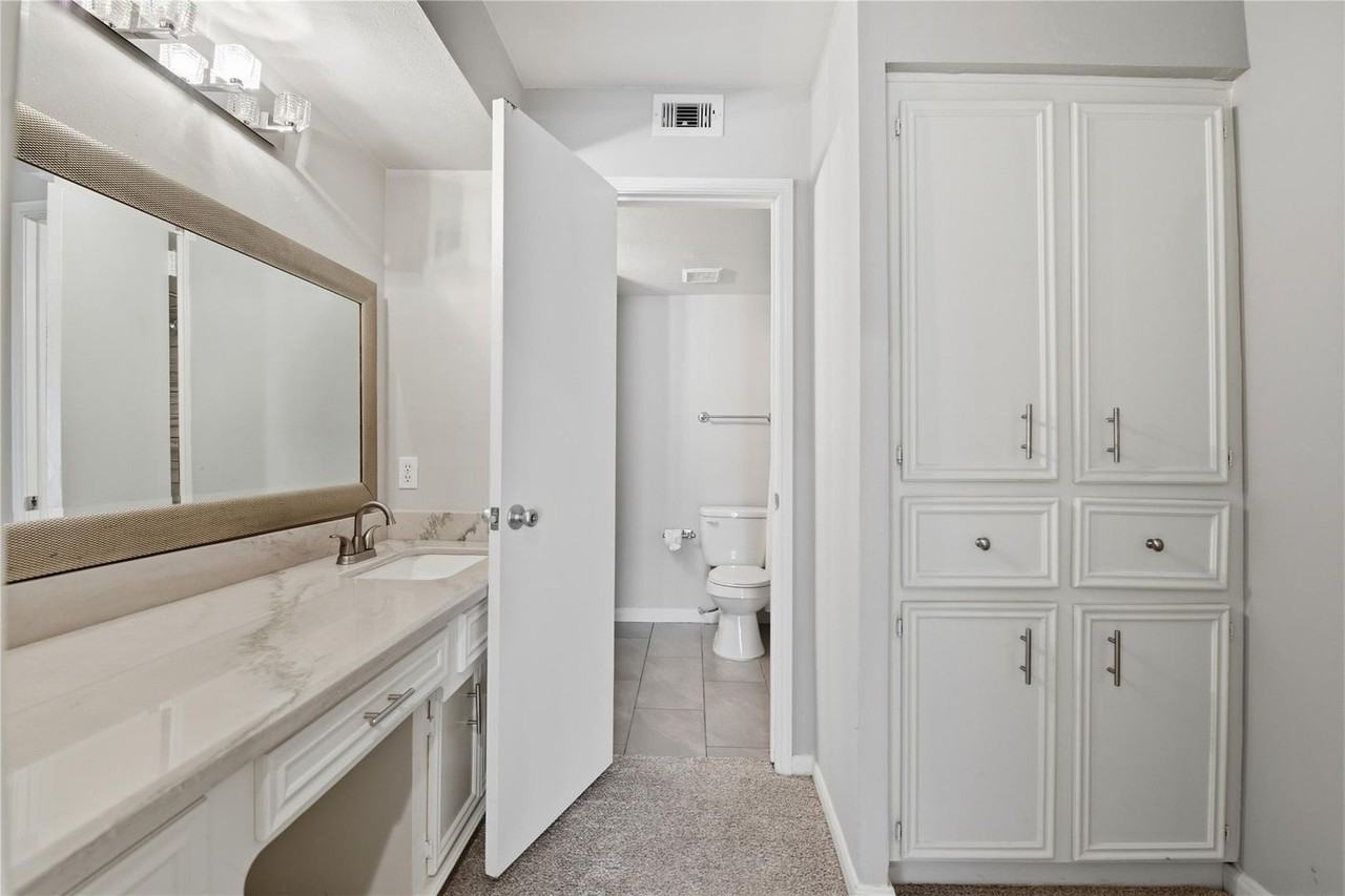 7535 Olympia Dr - Photo 4 of 32