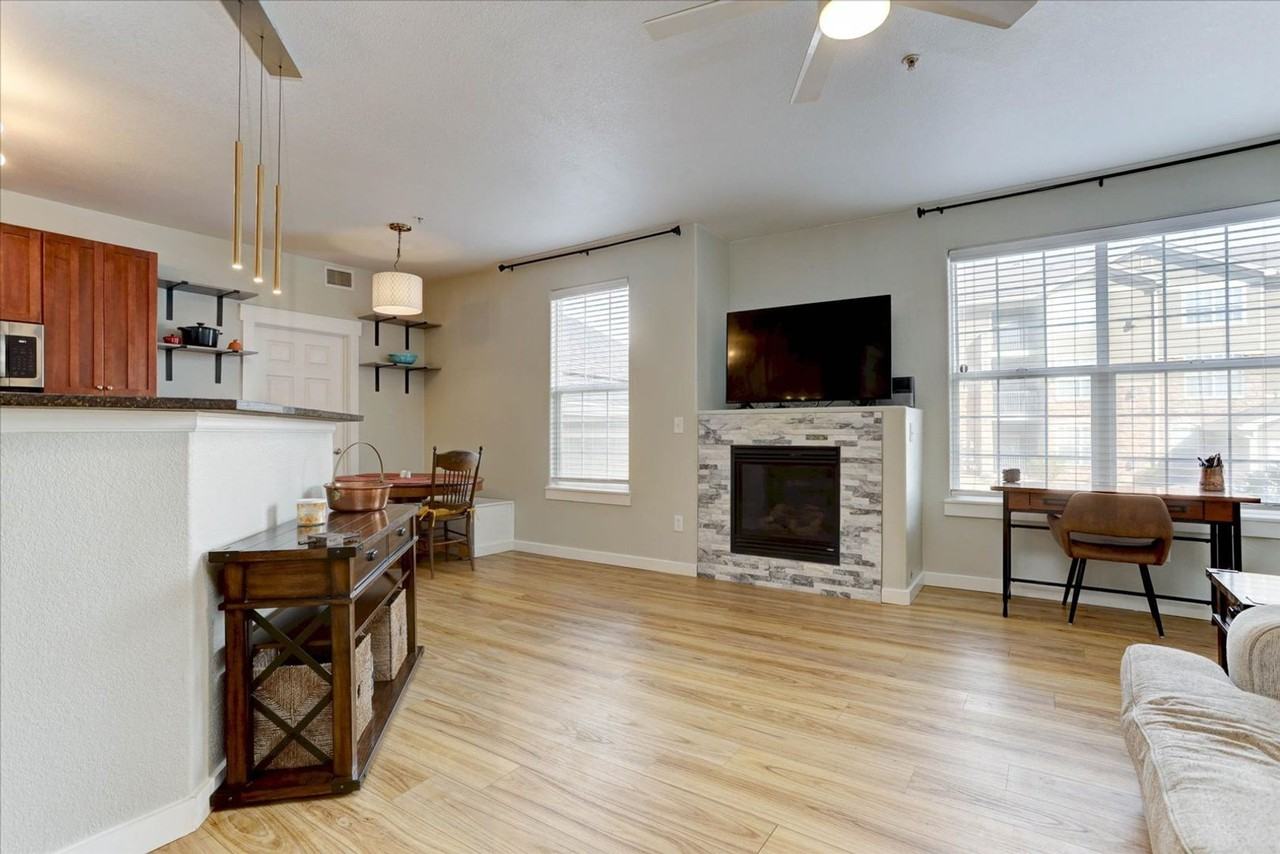 2955 Blue Sky Cir - Photo 3 of 16