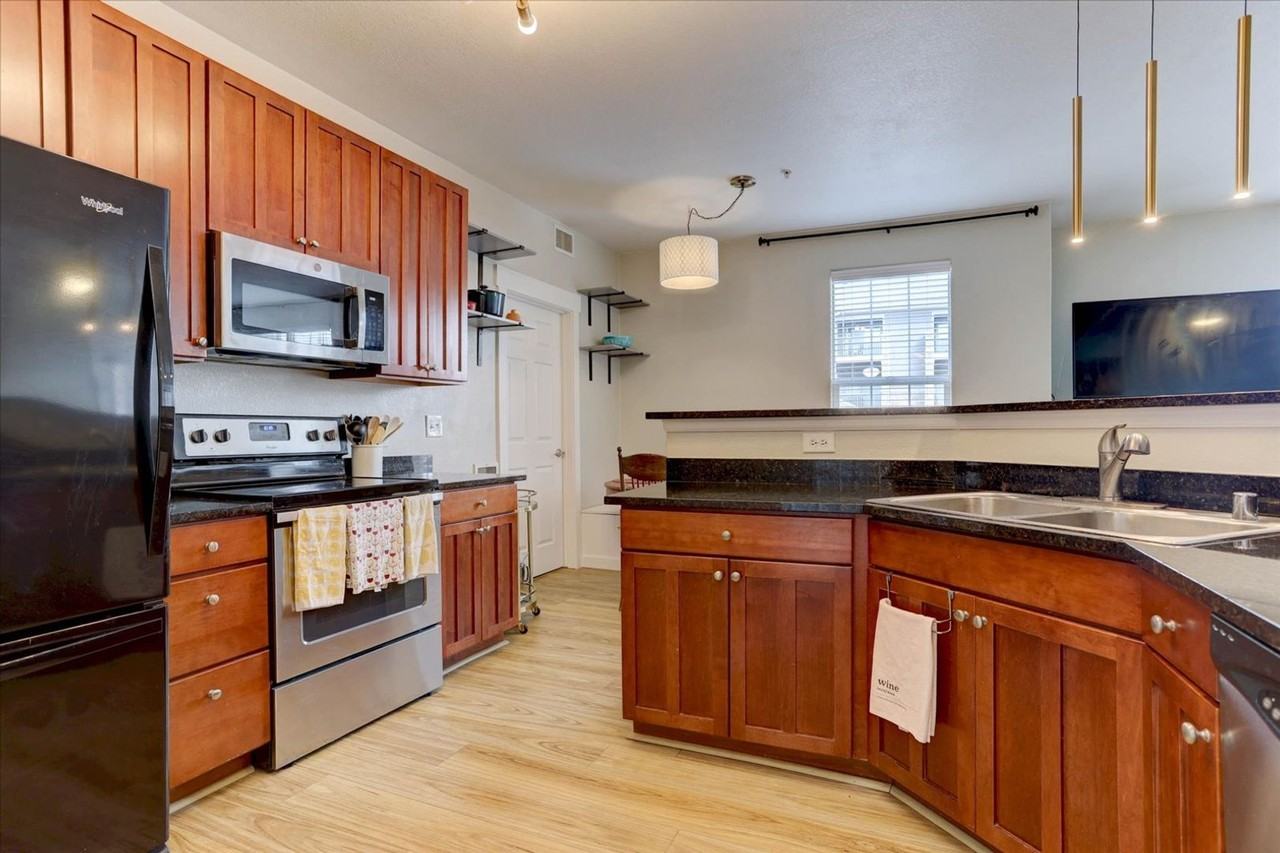 2955 Blue Sky Cir - Photo 7 of 16