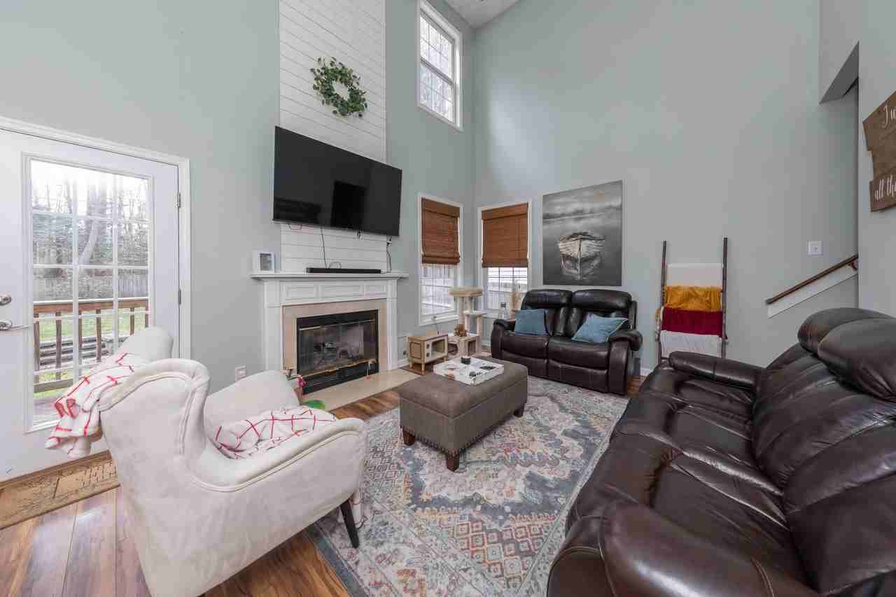 4724 Regents Park - Photo 6 of 16