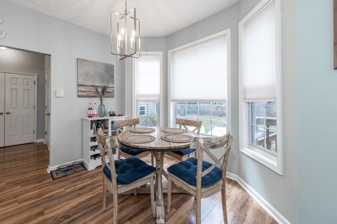 4724 Regents Park - Photo 7 of 16