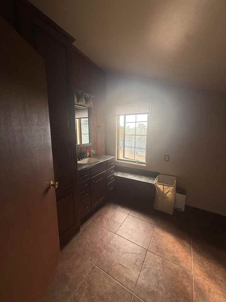 721 Cave Rd - Photo 5 of 21