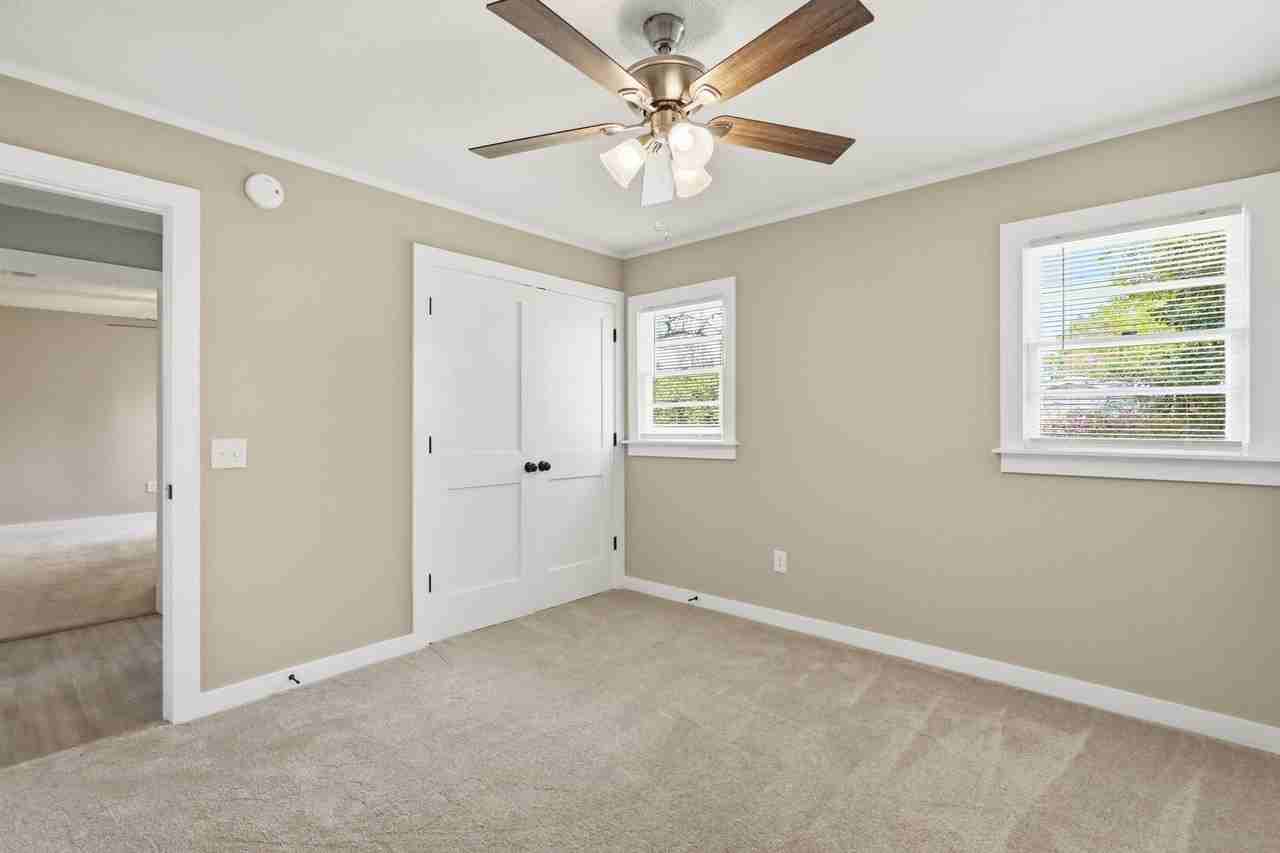 786 S 6th St - Photo 2 of 20