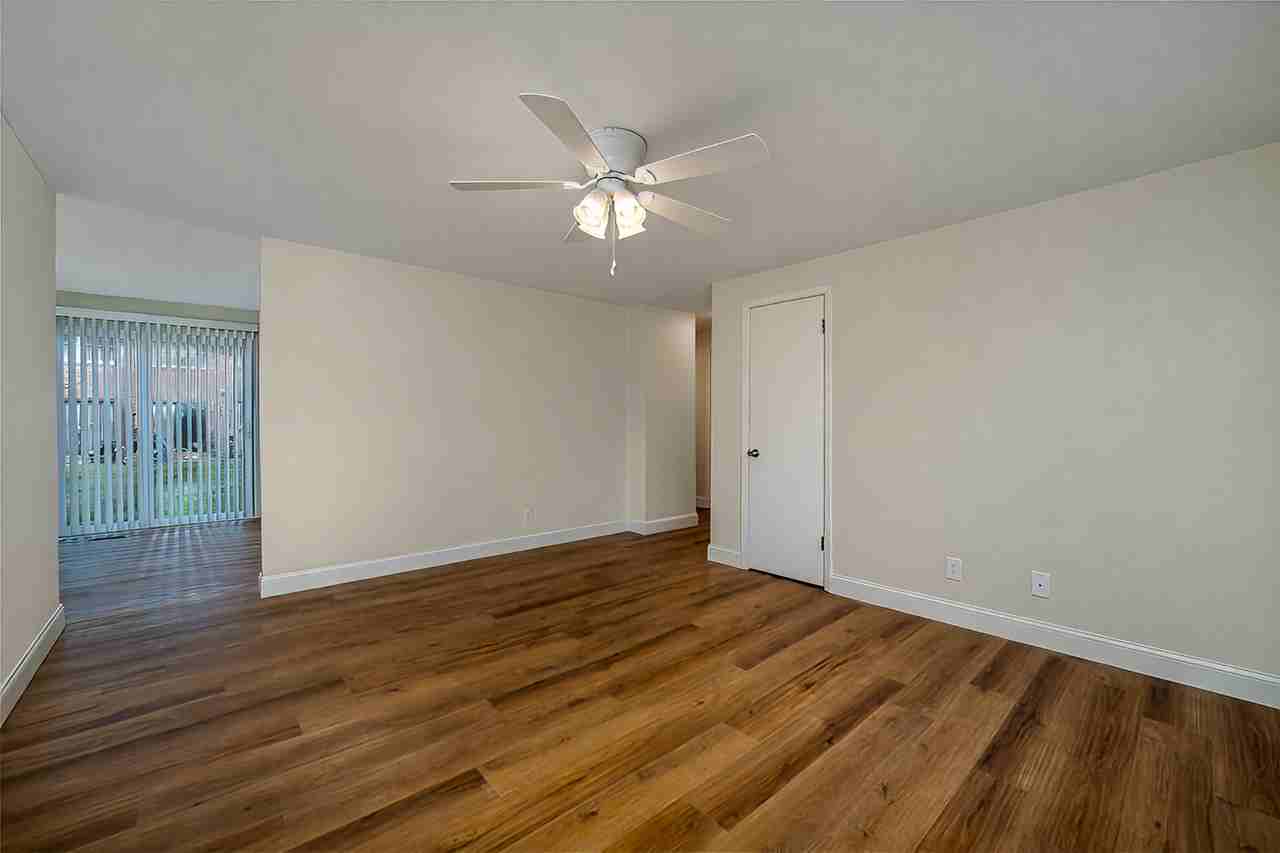 444 Greenville Hwy #F2 - Photo 7 of 8