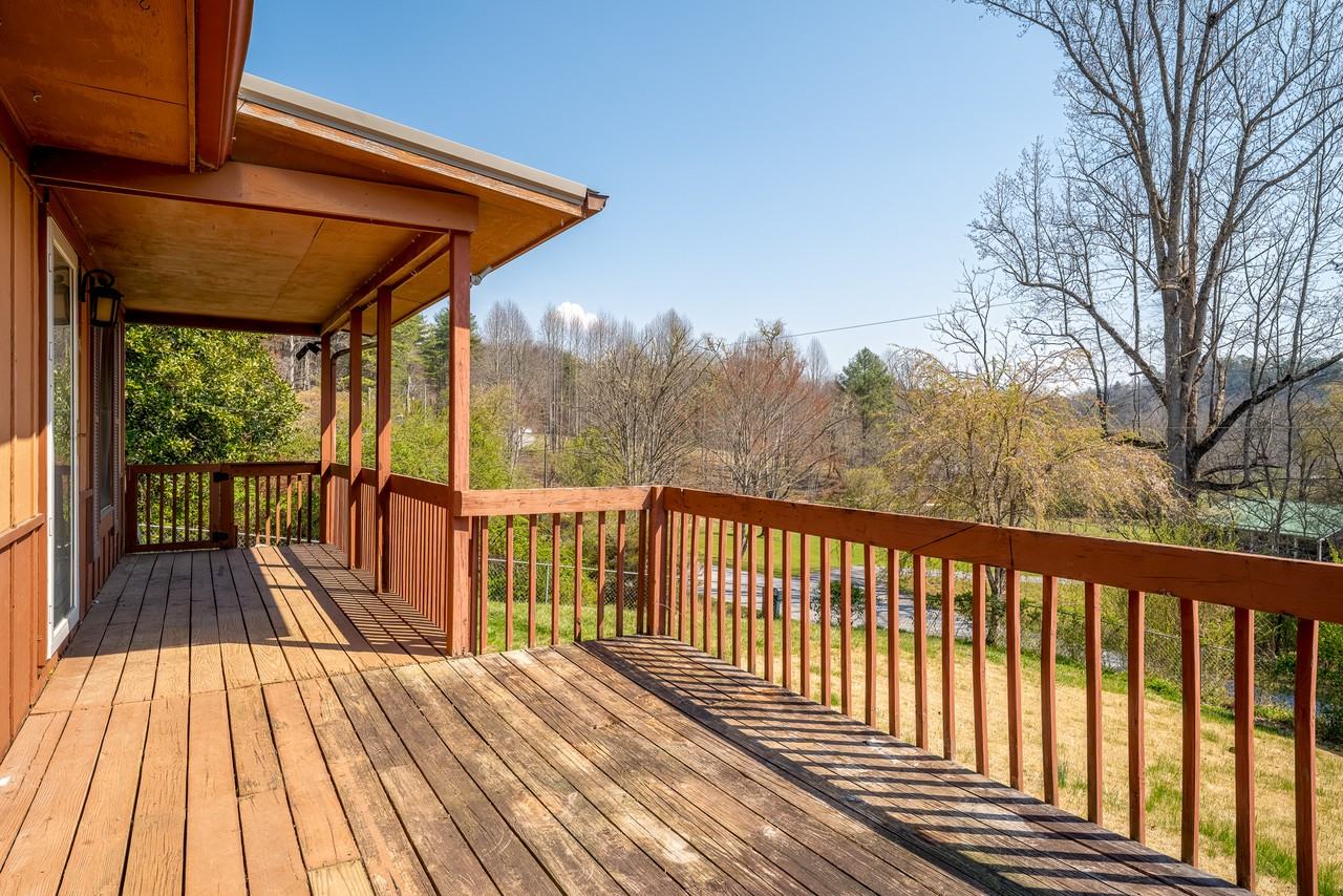 477 Clement Rd #1 - Photo 4 of 10