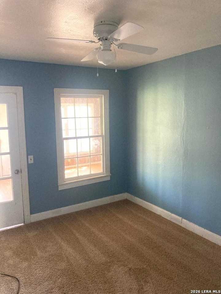 2101 E Trinity St - Photo 2 of 13