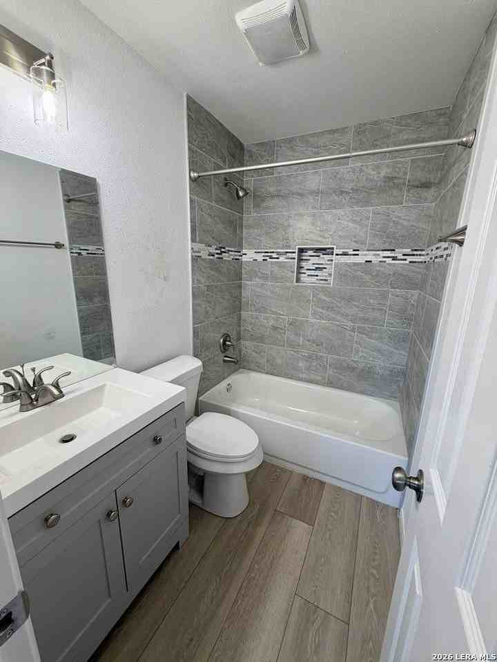 104 N Meadow St - Photo 5 of 14