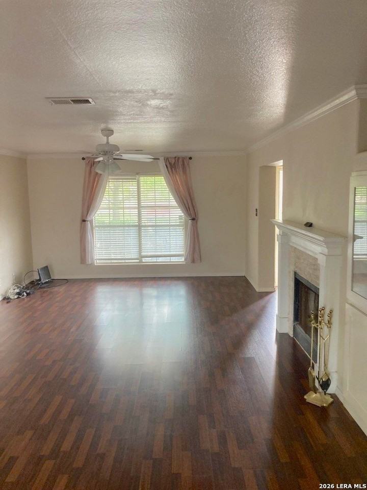 7915 Avellano - Photo 3 of 20