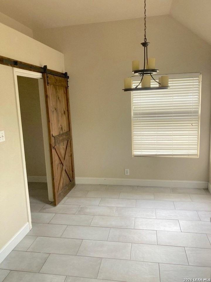 7915 Avellano - Photo 7 of 20