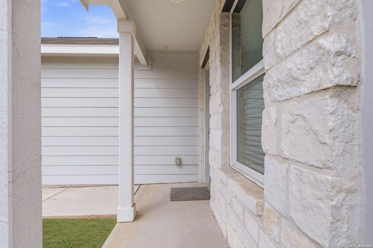 9422 Somerset Way - Photo 4 of 27