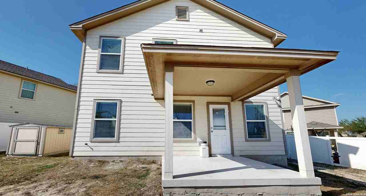 11302 Frio Crk - Photo 2 of 6