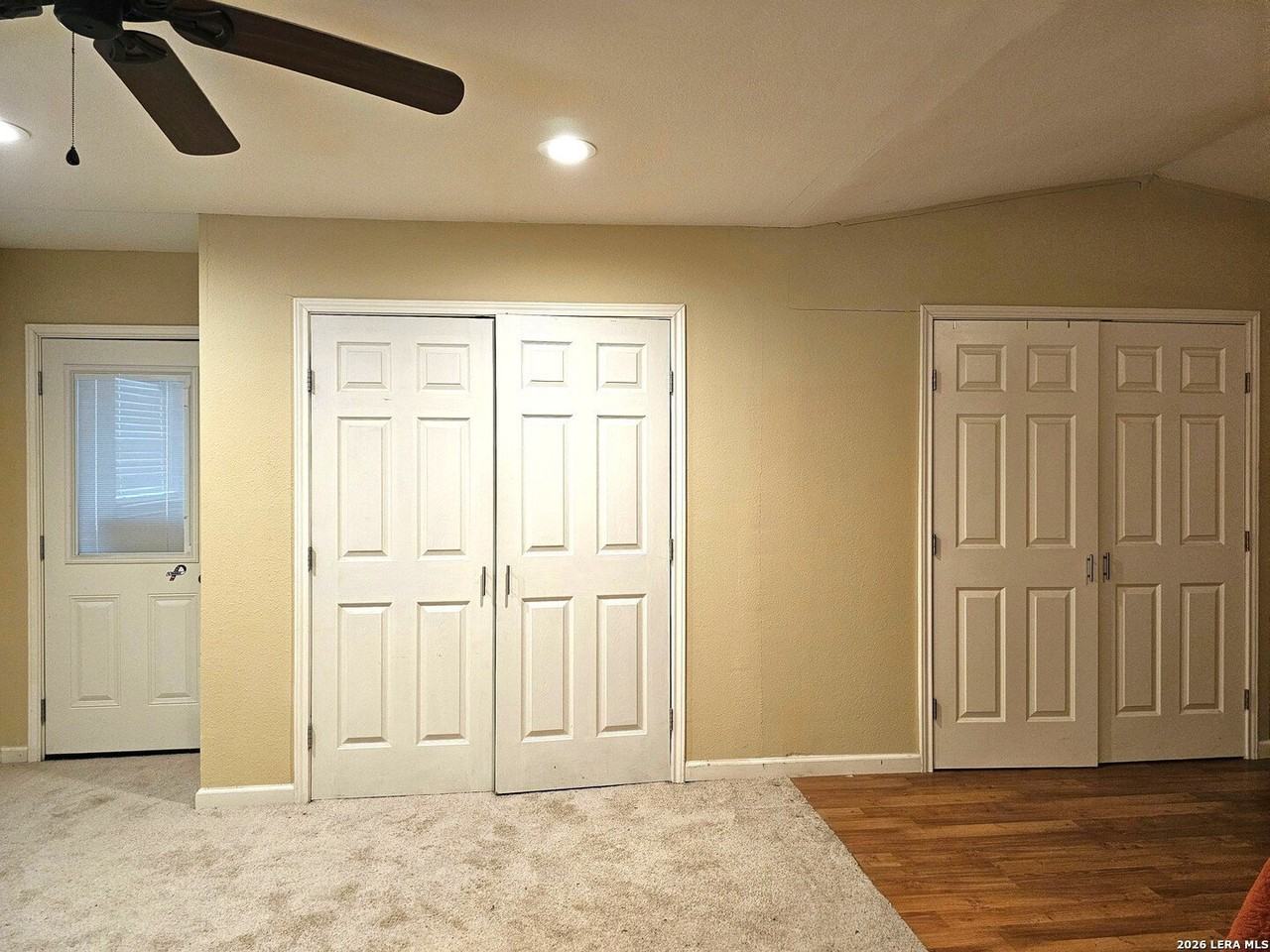 9406 Sugarloaf Dr - Photo 7 of 19