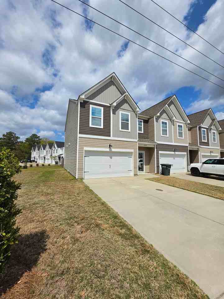 2969 Old Field Rd - Photo 2 of 37