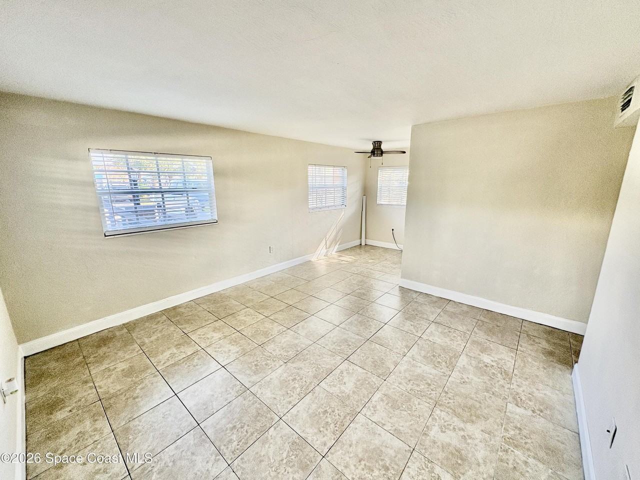 405 Adams Ave Apt 1 - Photo 3 of 10