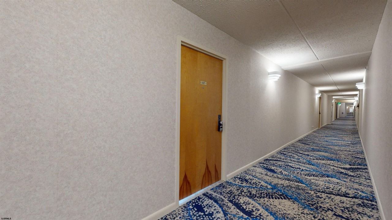 4500 W Brigantine Ave - Photo 5 of 30