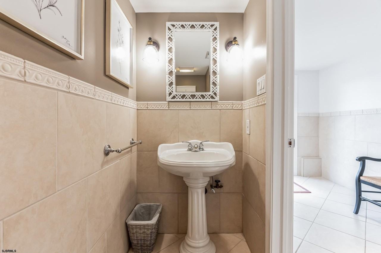 2 S Clermont Ave - Photo 4 of 31