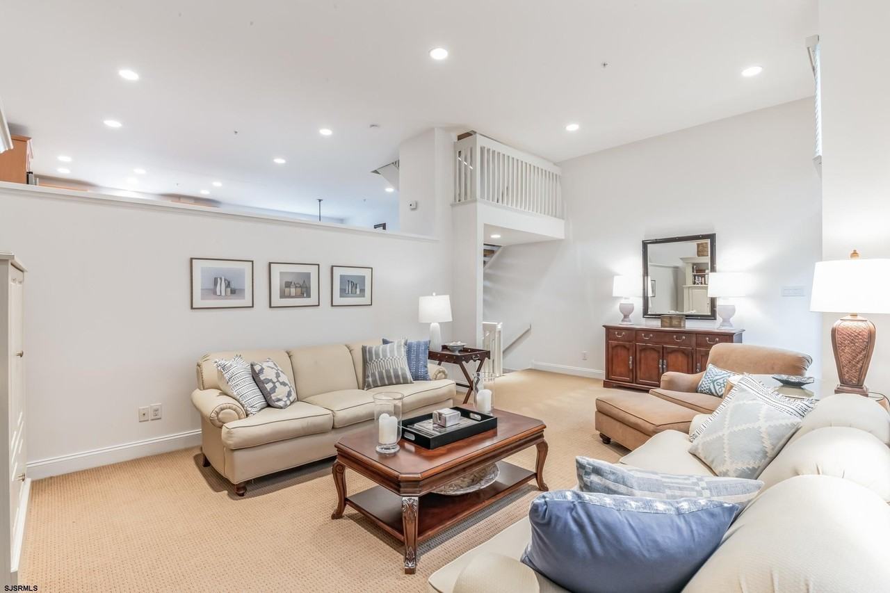 2 S Clermont Ave - Photo 7 of 31