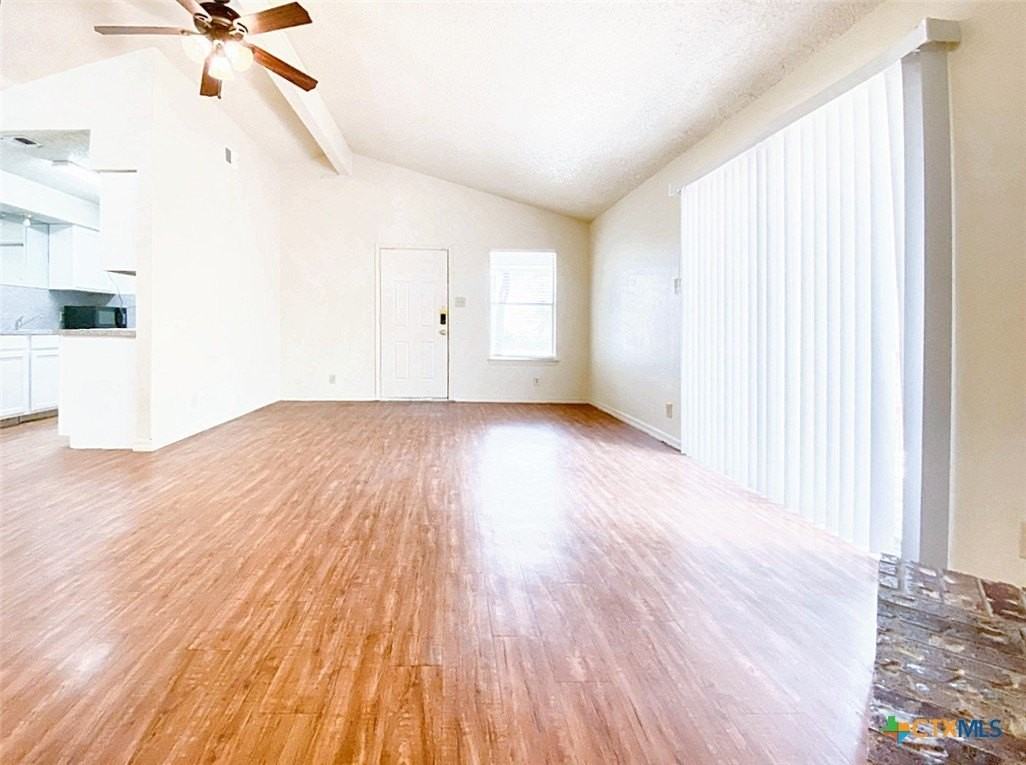 111 Hughson Ct - Photo 7 of 36