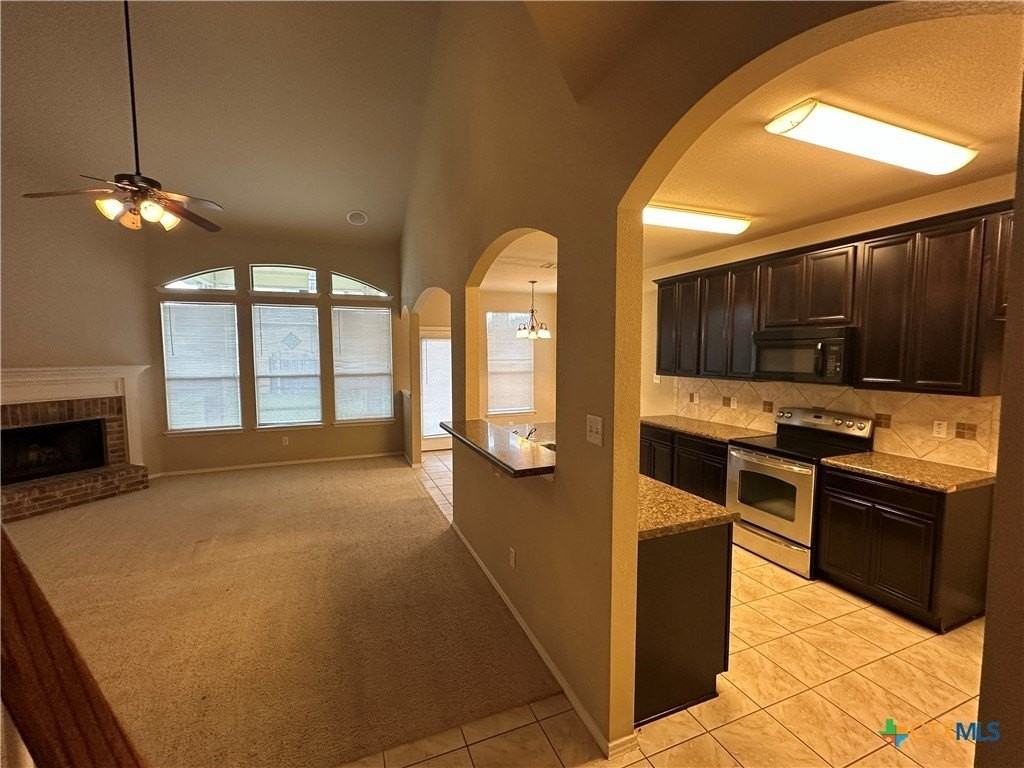 6808 Rosita Oak Dr - Photo 4 of 21