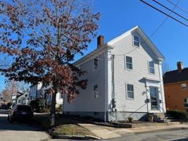 featured image of 11 Milk St Unit 2