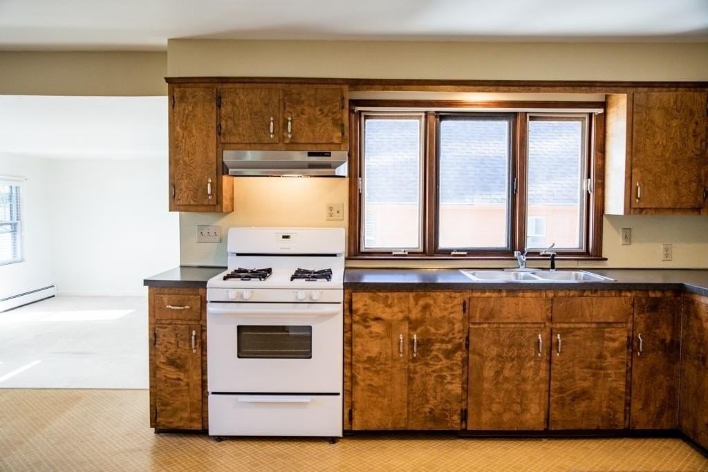 11 Milk St Unit 2 - Photo 4 of 19