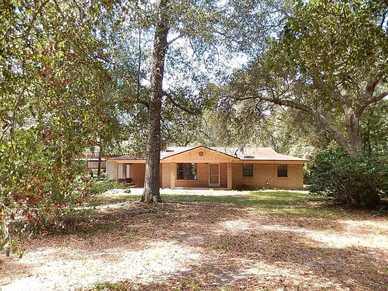 171 Bear Creek Rd - Photo 2 of 26