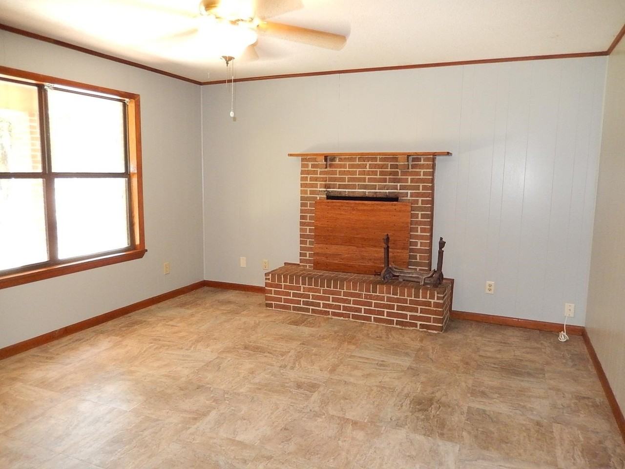 171 Bear Creek Rd - Photo 7 of 26