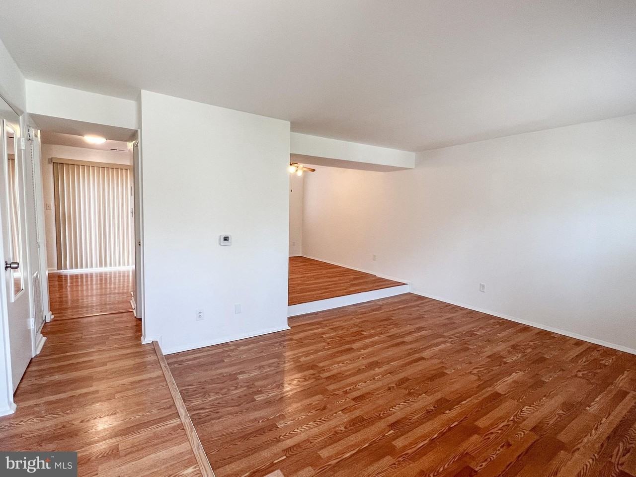 19920 Waterloo Ct - Photo 2 of 23