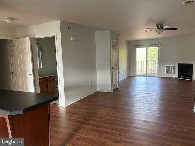 92 Christine Dr - Photo 7 of 19