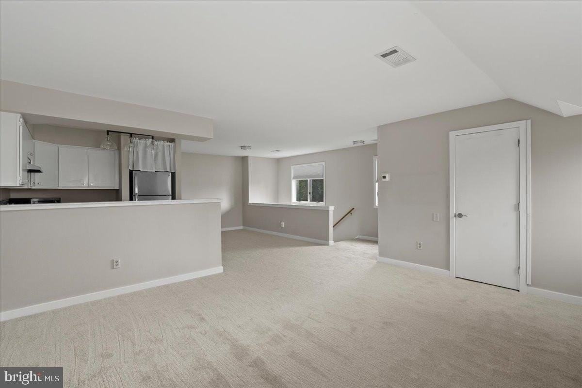 1 Center St - Photo 7 of 12