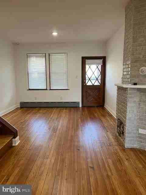 2408 Duncan St - Photo 4 of 15