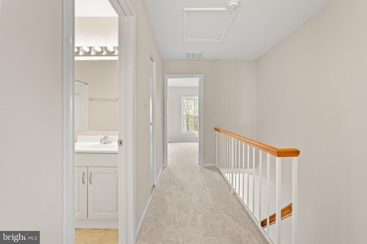 8483 Laurel Oak Dr - Photo 7 of 18