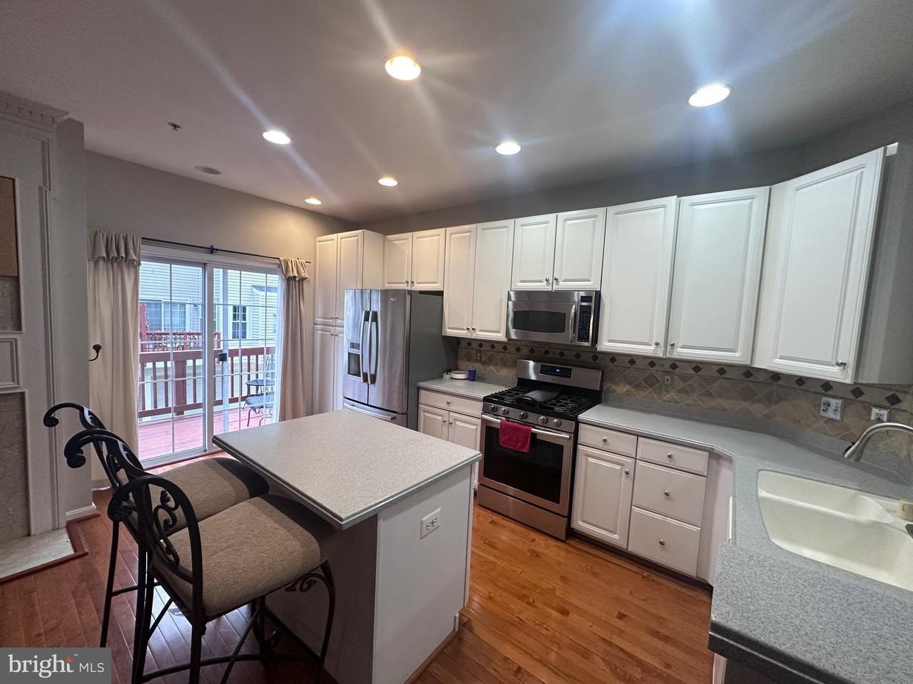 6493 Powatan Knoll Ct - Photo 2 of 31