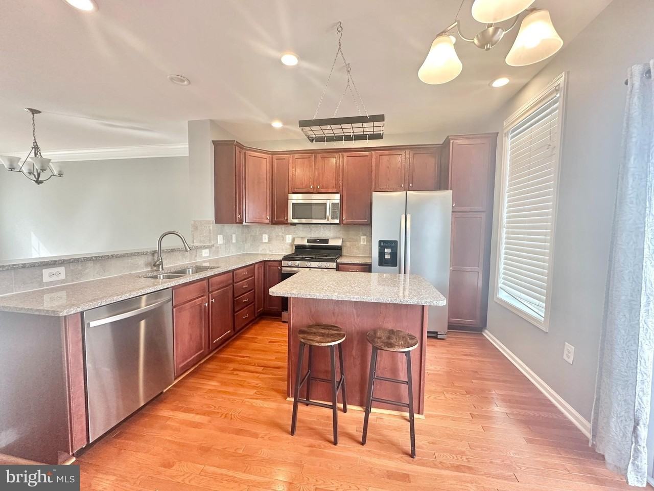 43158 Whelplehill Ter - Photo 6 of 30